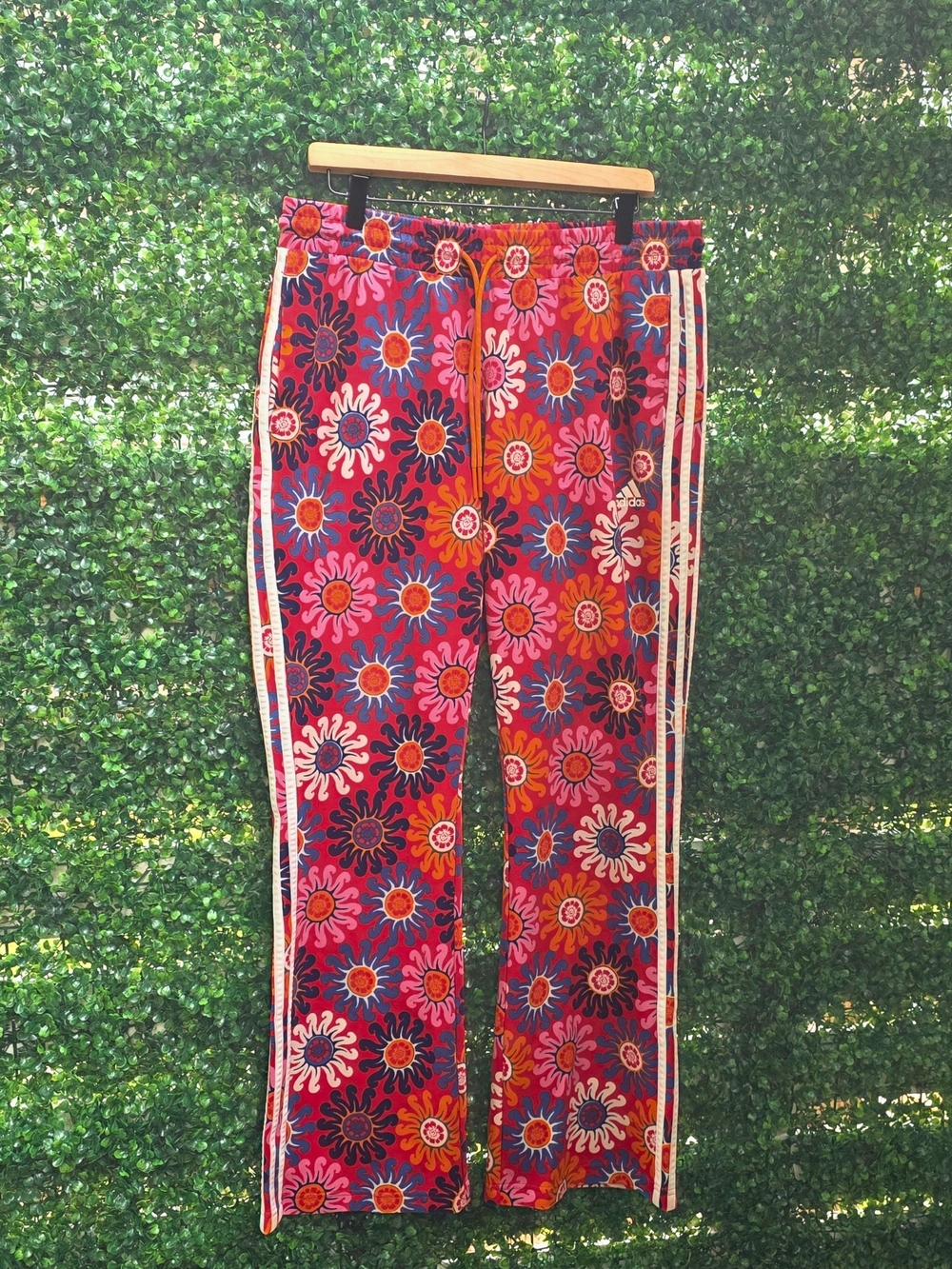 Adidas x FARM Rio Floral Flare Track Pants XL Retro Tropical Athleisure - Picture 5 of 14